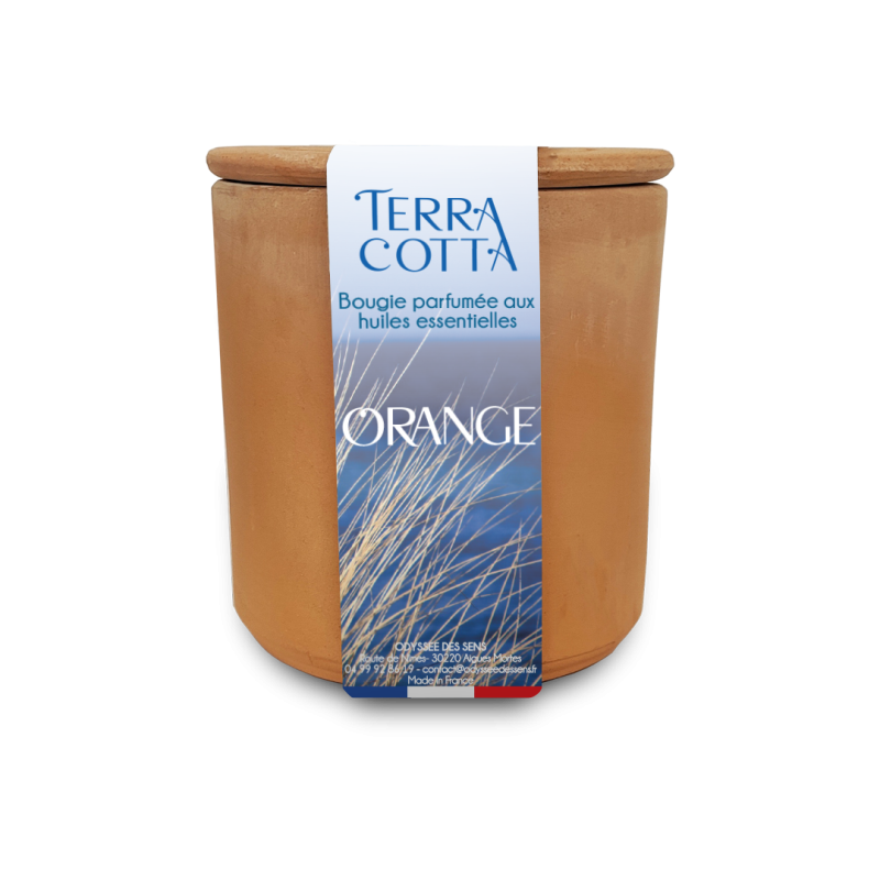 Bougie 180 gr, cire de soja et huile essentielle. Contenant en terre cuite avec couvercle. ORANGE